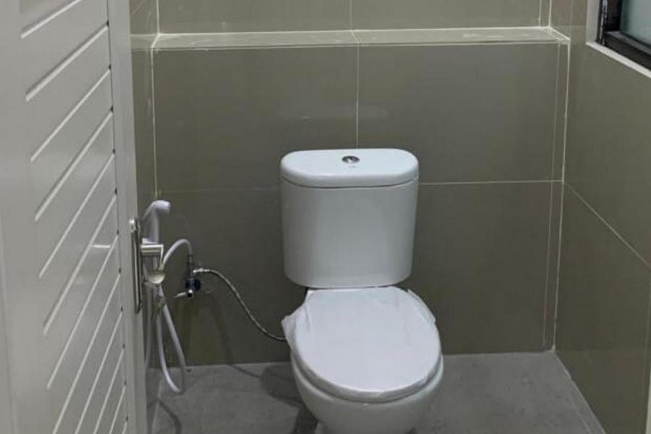 ホテル Reddoorz Syariah Near Hajimena Lampung バンダールランプン エクステリア 写真